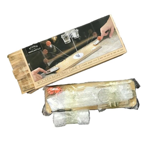 STUDIO MERCANTILE Wooden Basketball Shots Drinking Game NEW $40 Bar Man Cave New - Picture 4 of 9